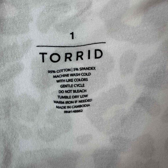 Torrid Leopard Print High-Rise Leggings - Picture 4 of 10